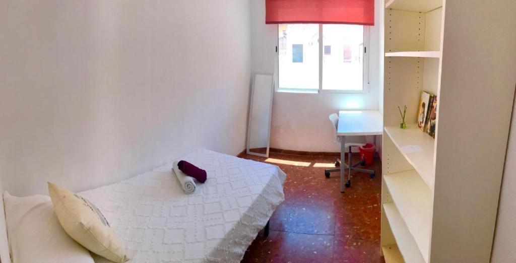 Ferienwohnung Apartamento En El Centro De Málaga Exterior foto